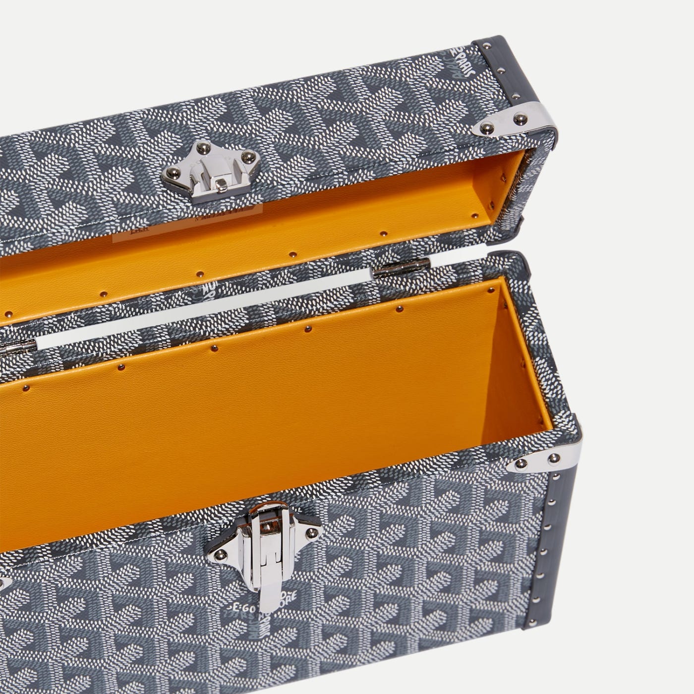 Goyard Cassette Trunk Bag Grey - Image 5